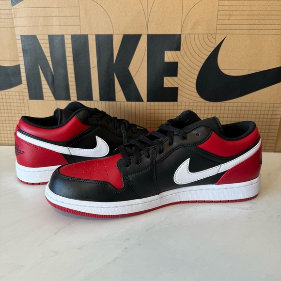 Final Sale!!! 🌺 NIKE 🌺 Air Jordan 1 Low  👟 - Picture 9 of 13